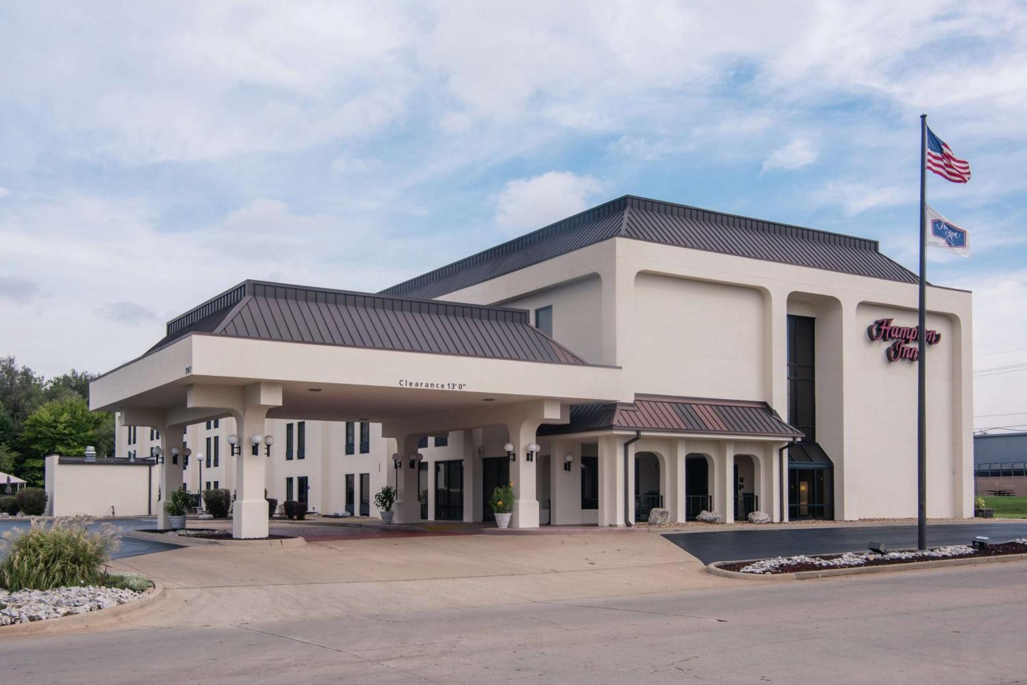 Hampton Inn Joplin Exterior foto