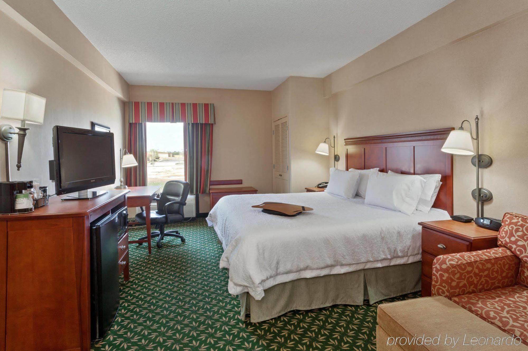 Hampton Inn Joplin Exterior foto