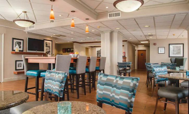 Hampton Inn Joplin Exterior foto